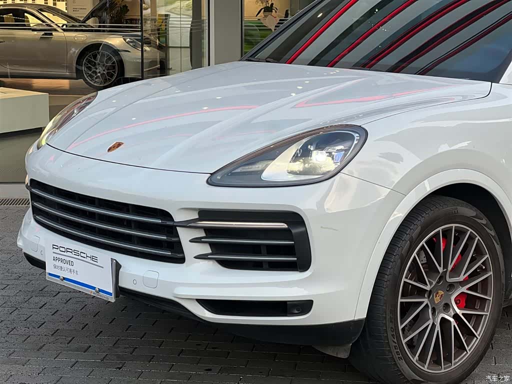 Porsche Cayenne, 2022 2