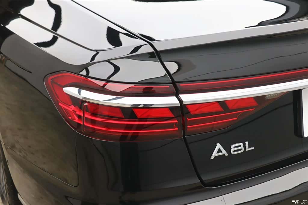 Audi A8L, 2024 29