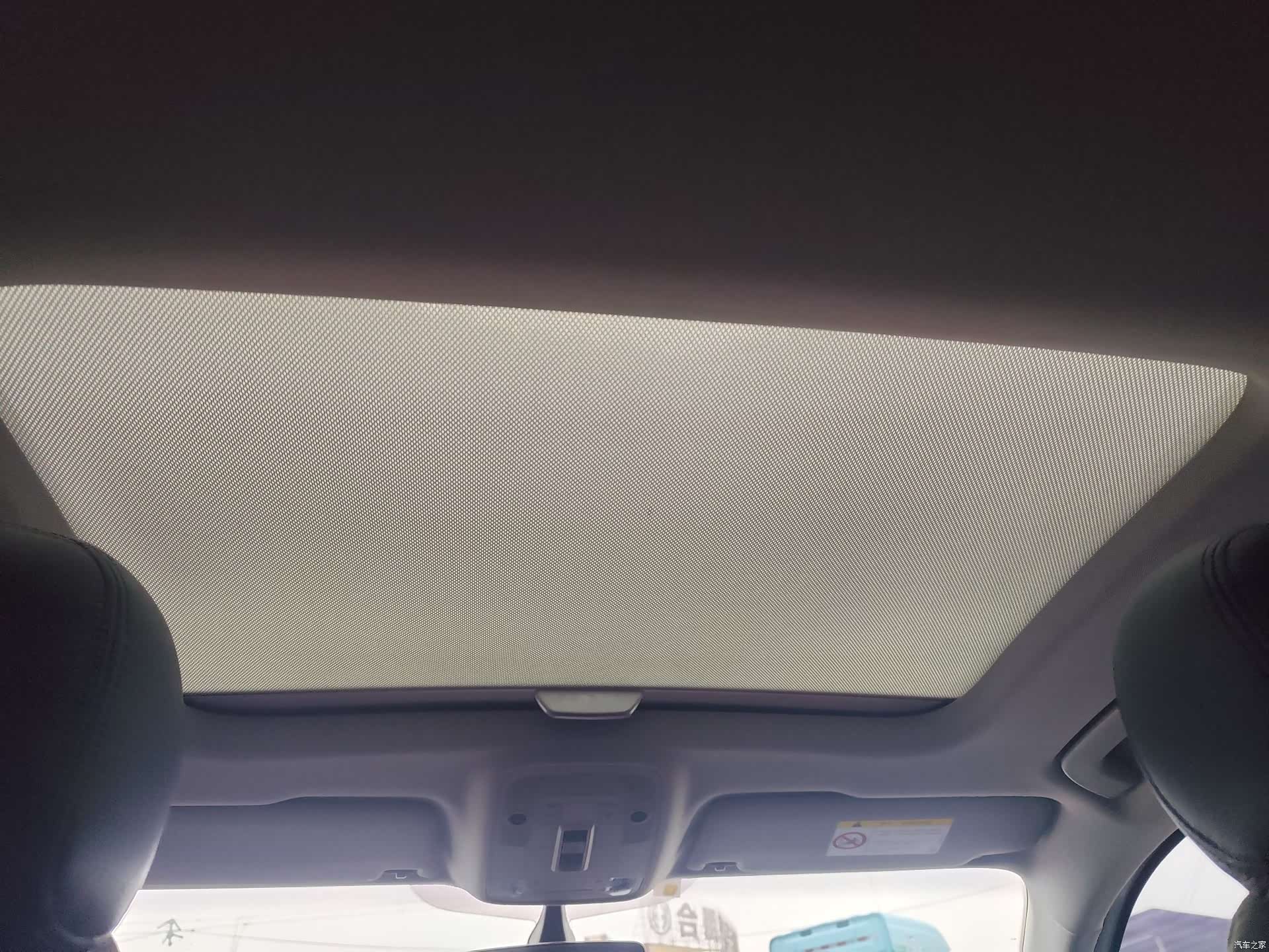 Audi Q2L, 2021 9