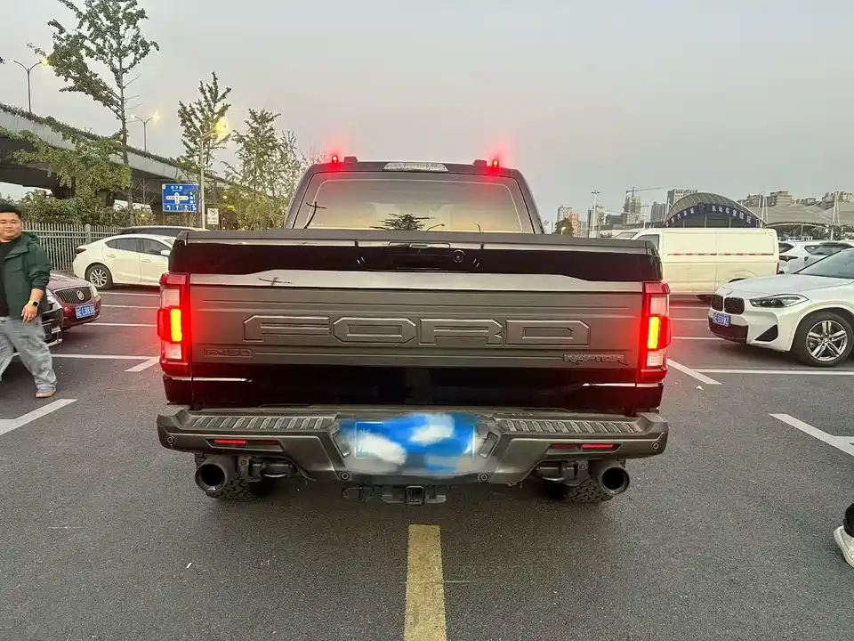 Ford F-150 Raptor