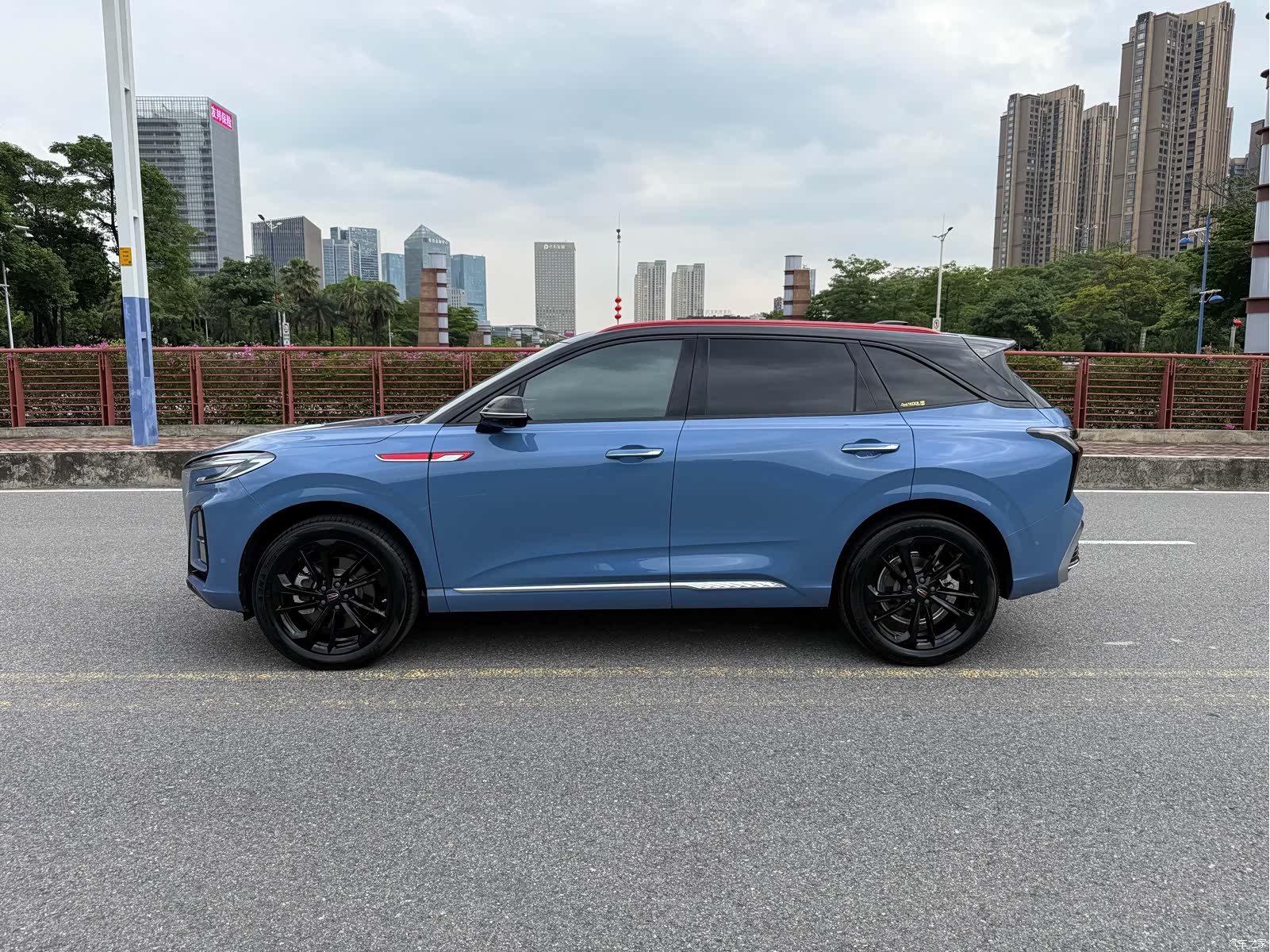 Hongqi HS3, 2023 21