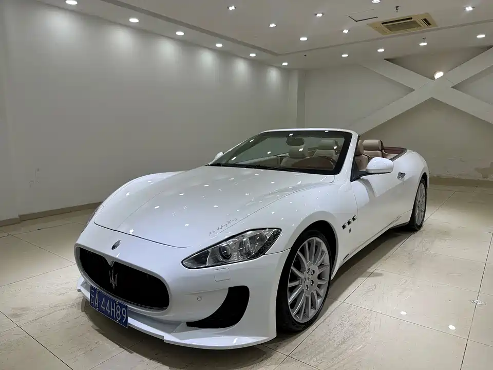 Maserati GranCabrio