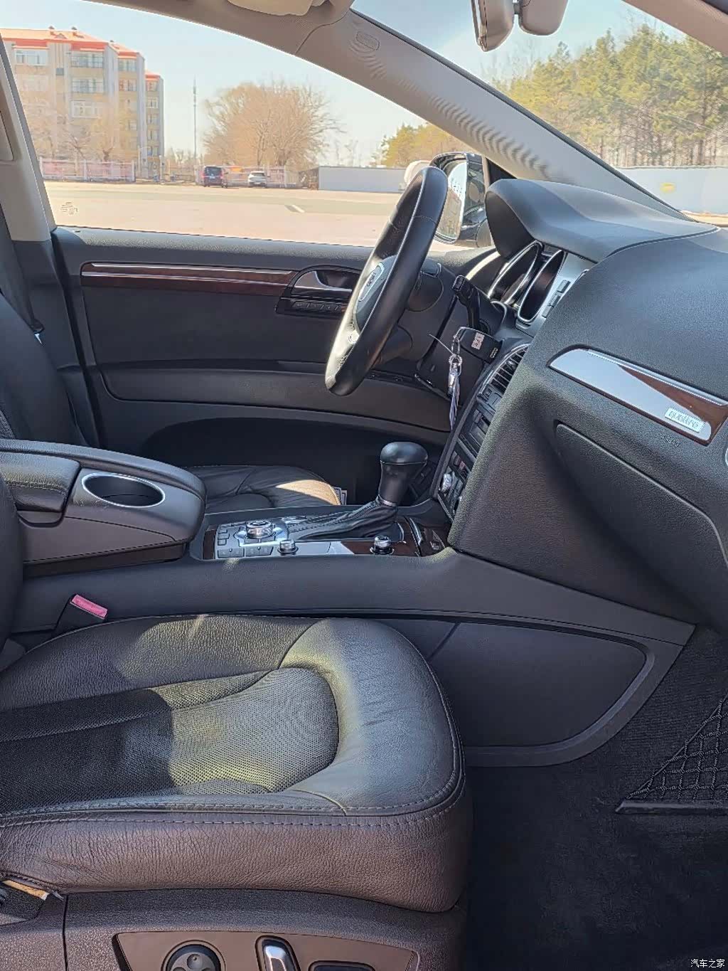 Audi Q7, 2012 8