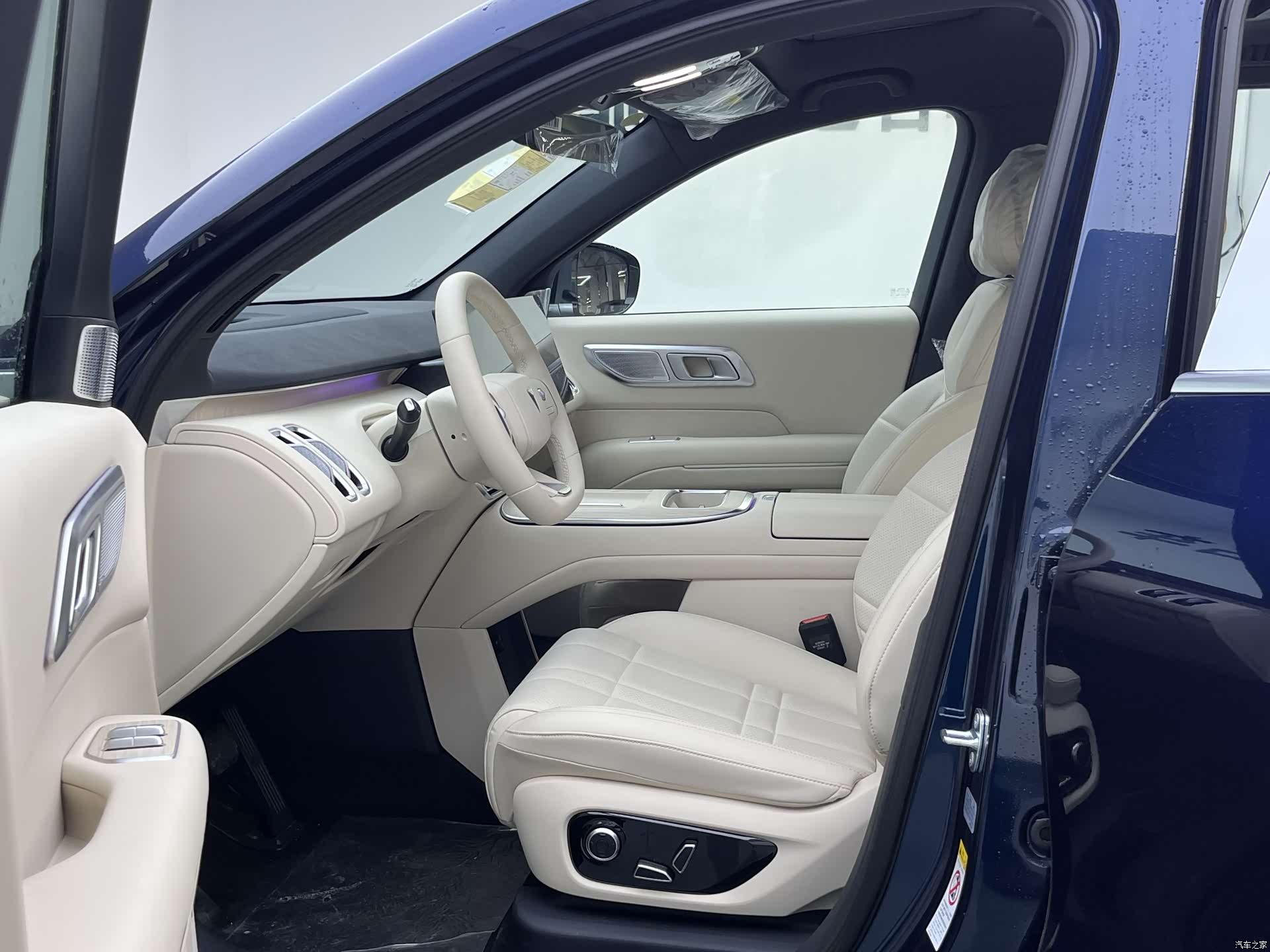Deepal S09, 2025 12