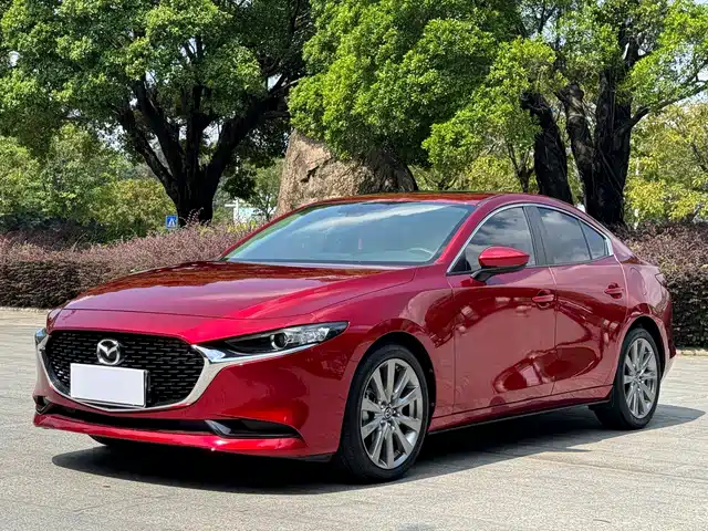 Mazda 3 2021 — купить из Китая под заказ