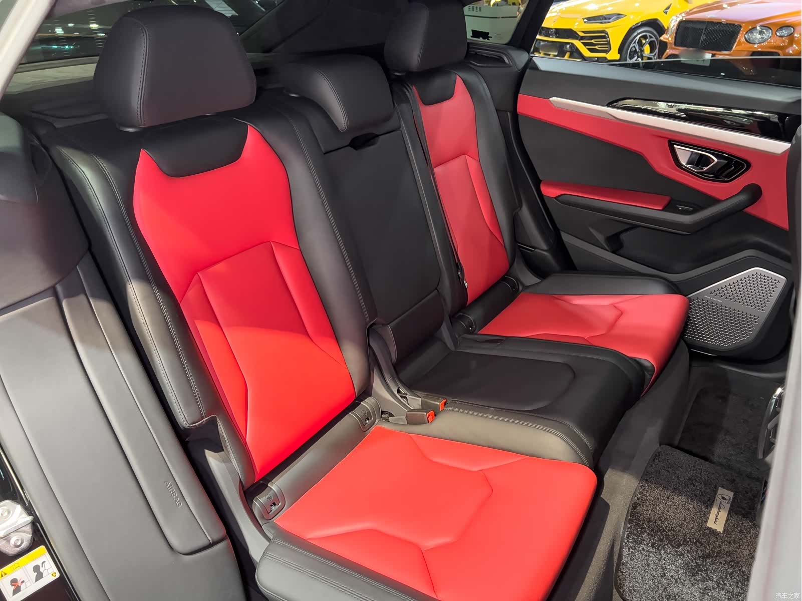 Lamborghini Urus, 2019 24