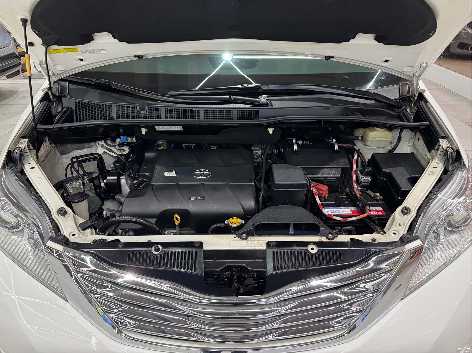 Toyota Sienna, 2016 12