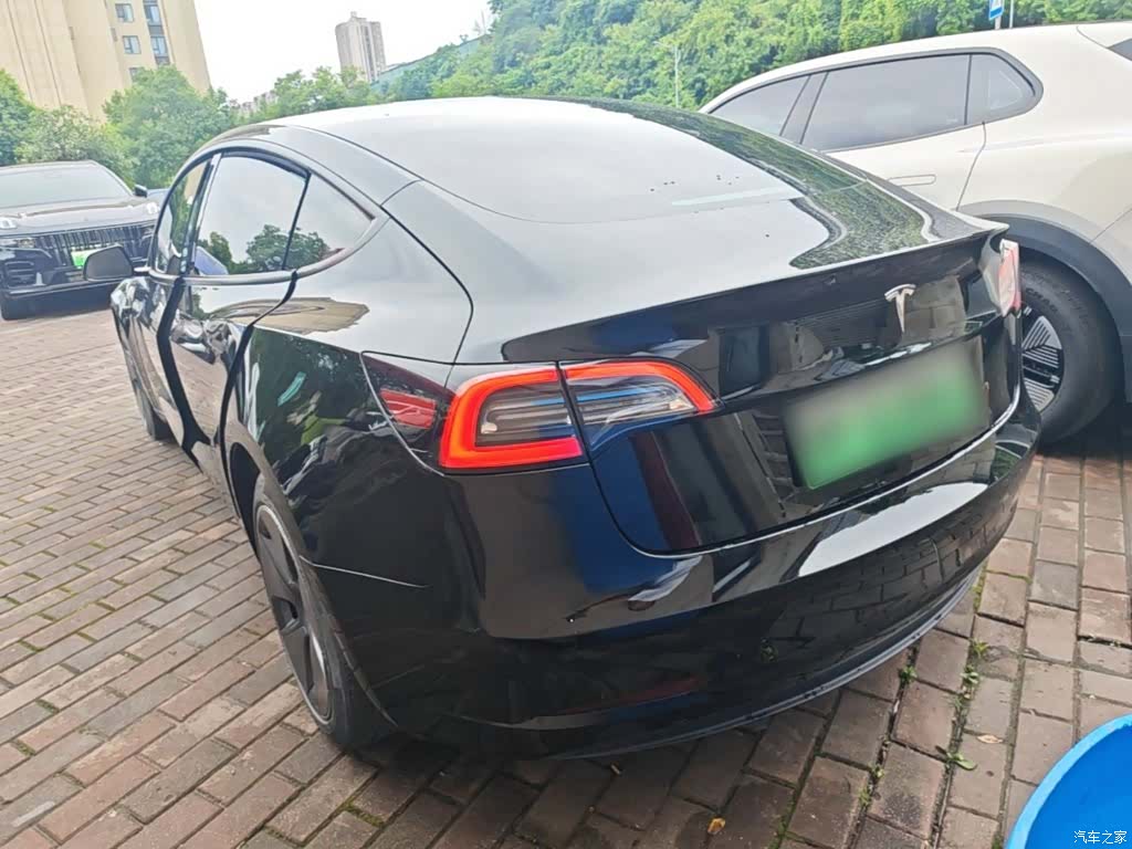 Tesla Model 3, 2023 все фото