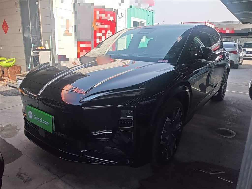 Hongqi 08