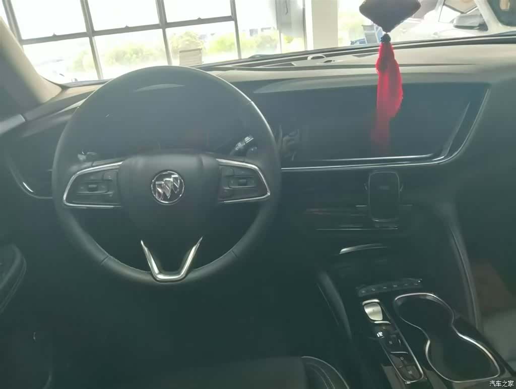 Buick Envision Plus, 2022 7