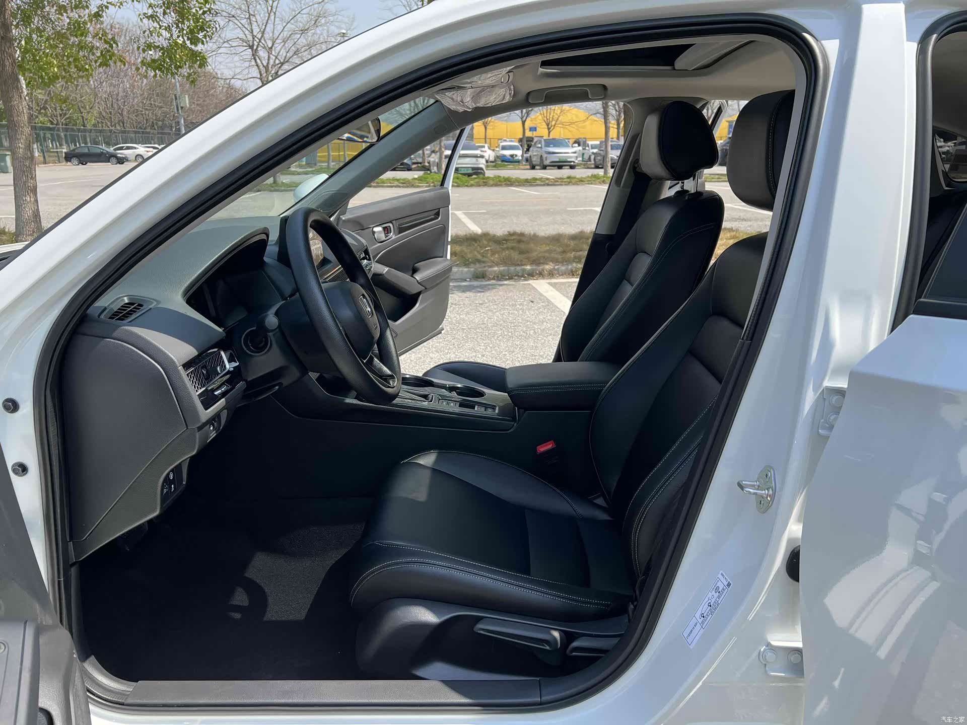 Honda Civic, 2024 4