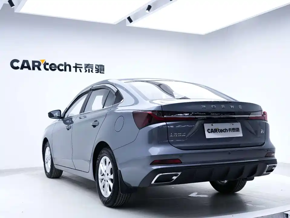 Roewe i5