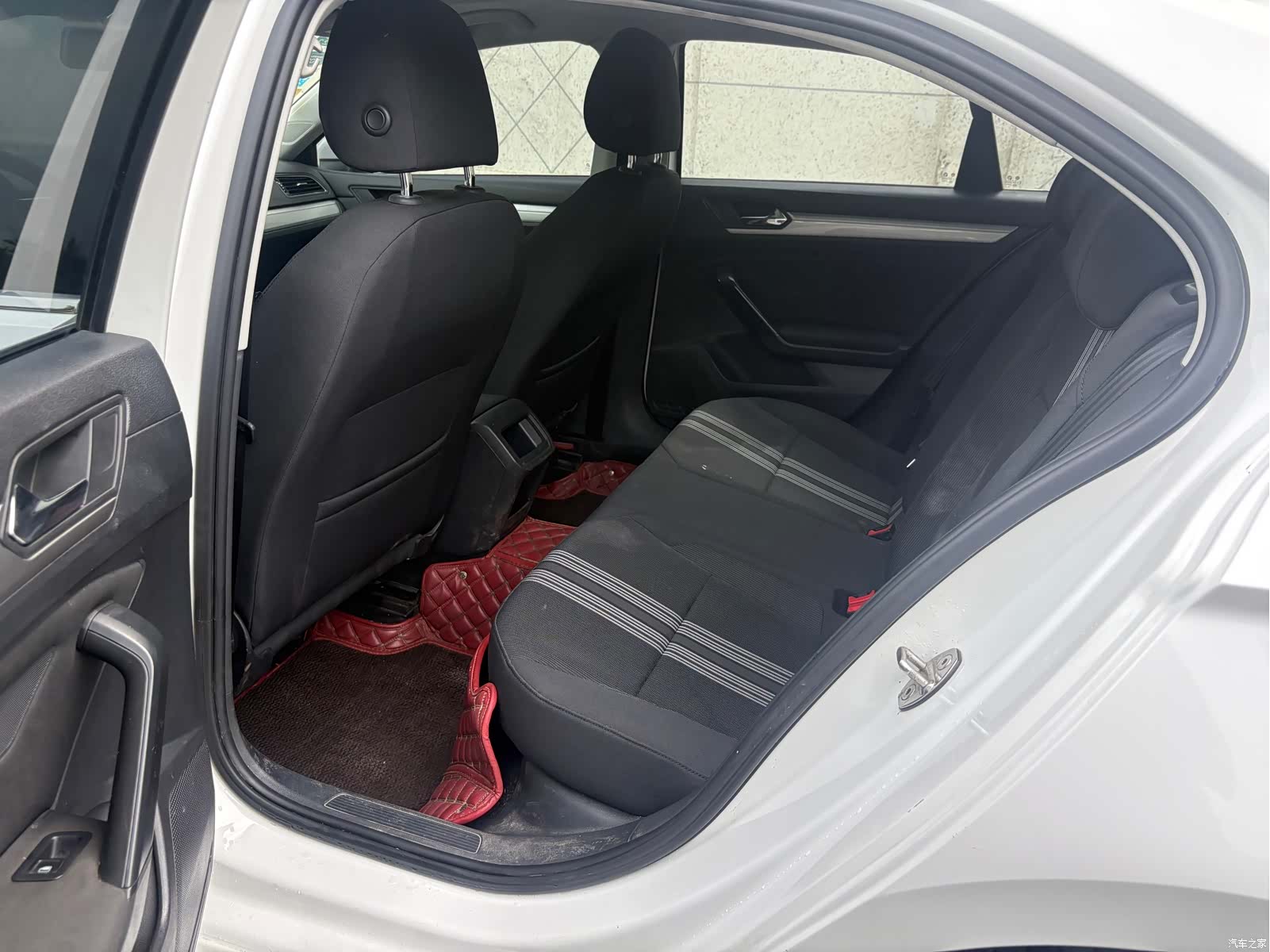 Volkswagen Lamando, 2018 все фото