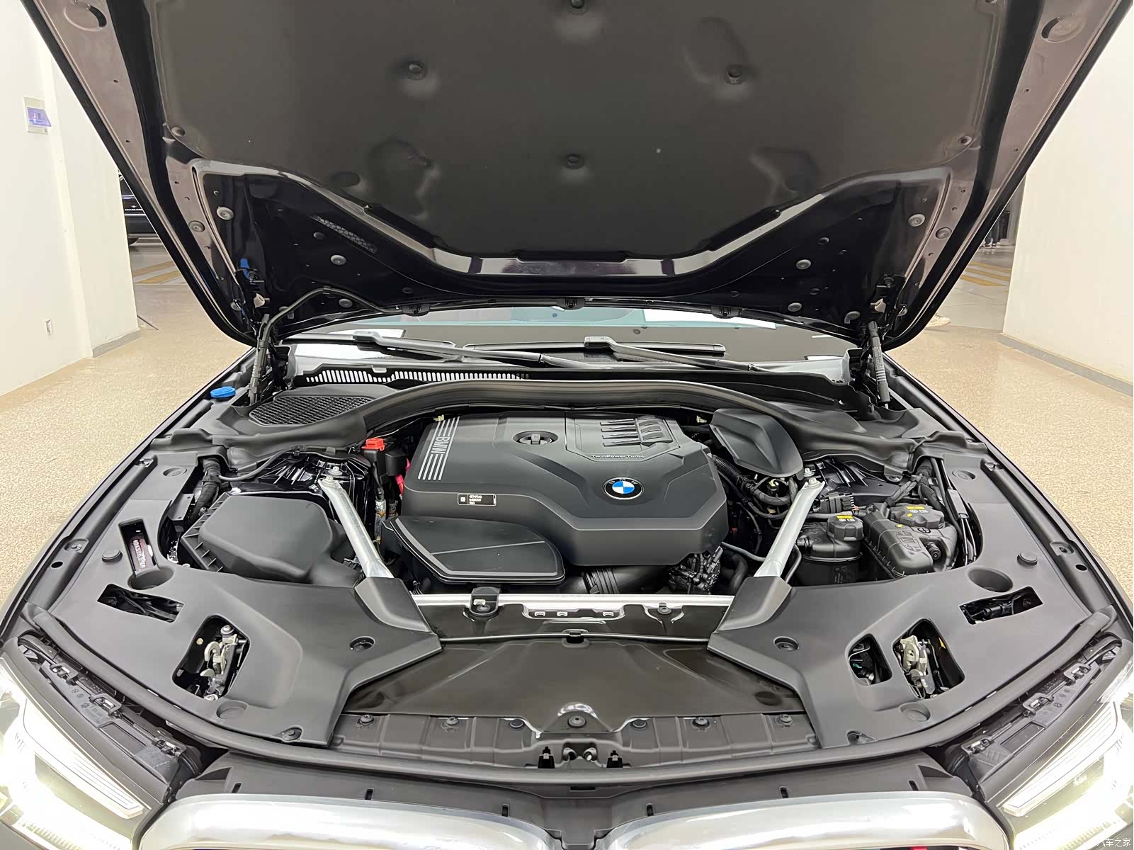 BMW 5 Series, 2022 27