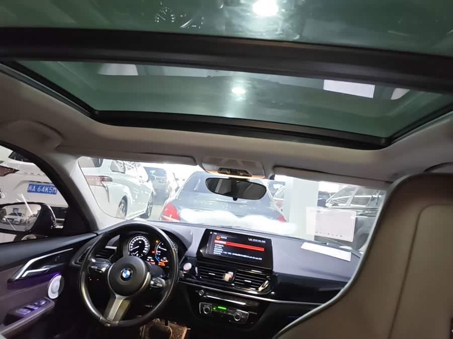 BMW 1 Series 2021, фото 17
