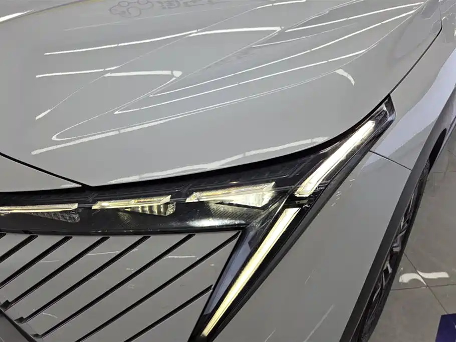 Trumpchi Shadow cool