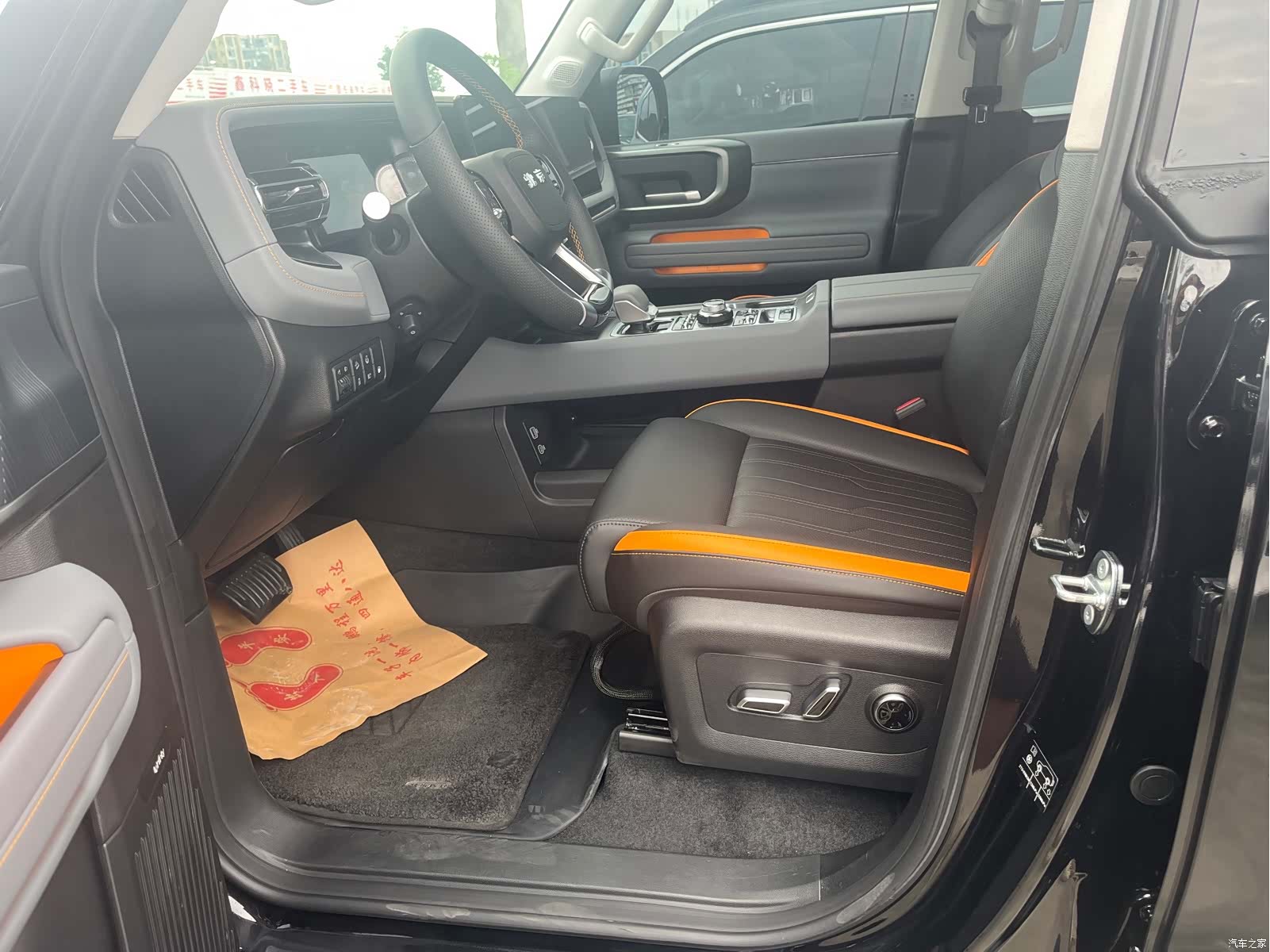 BAIC BJ40, 2025 6