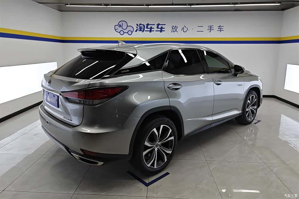 Lexus RX, 2020 3