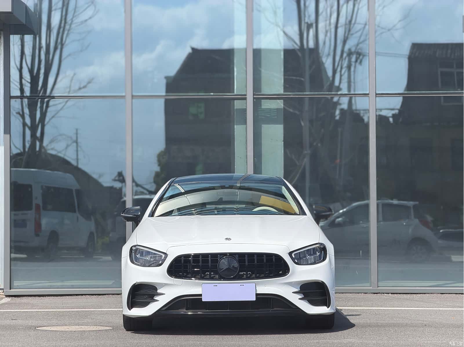 Mercedes-Benz E-Class, 2022 2