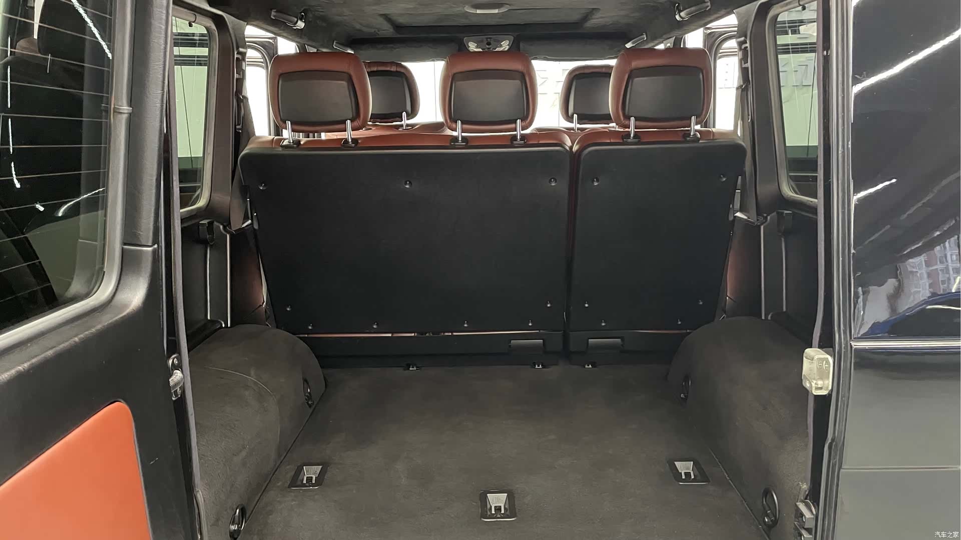 Mercedes-Benz G-Class, 2012 17