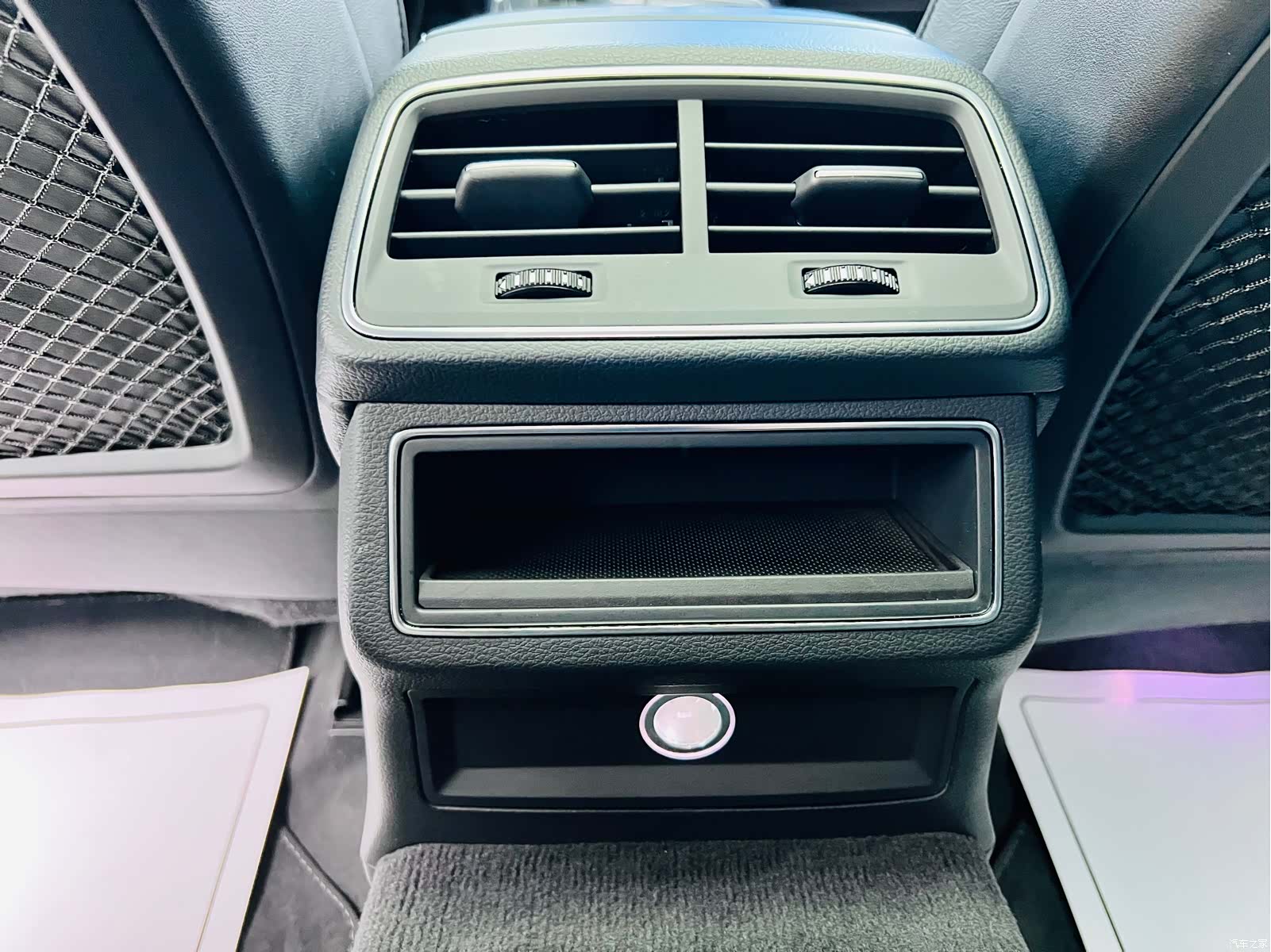Audi A6L, 2020 20