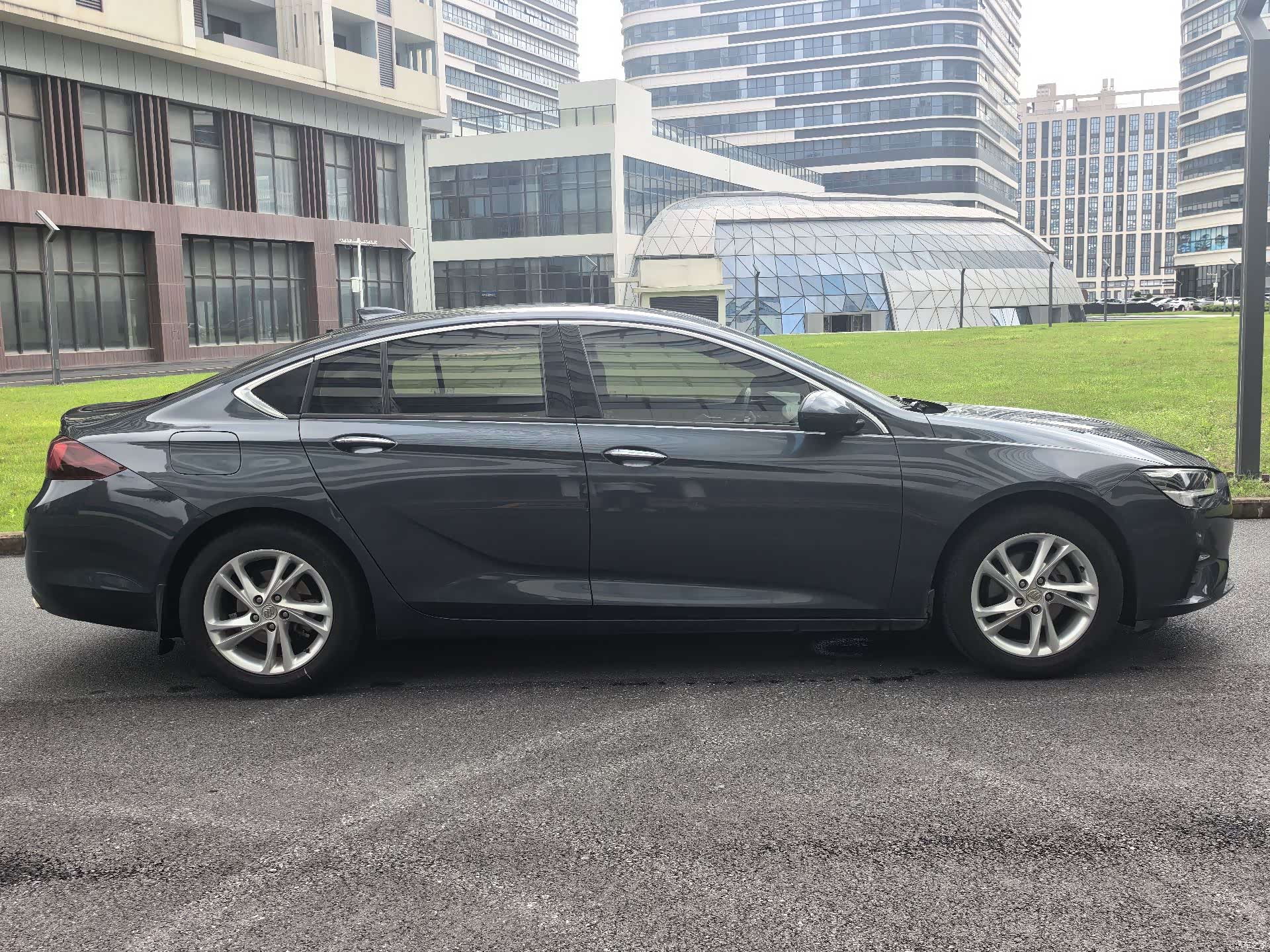 Buick Regal, 2020 33
