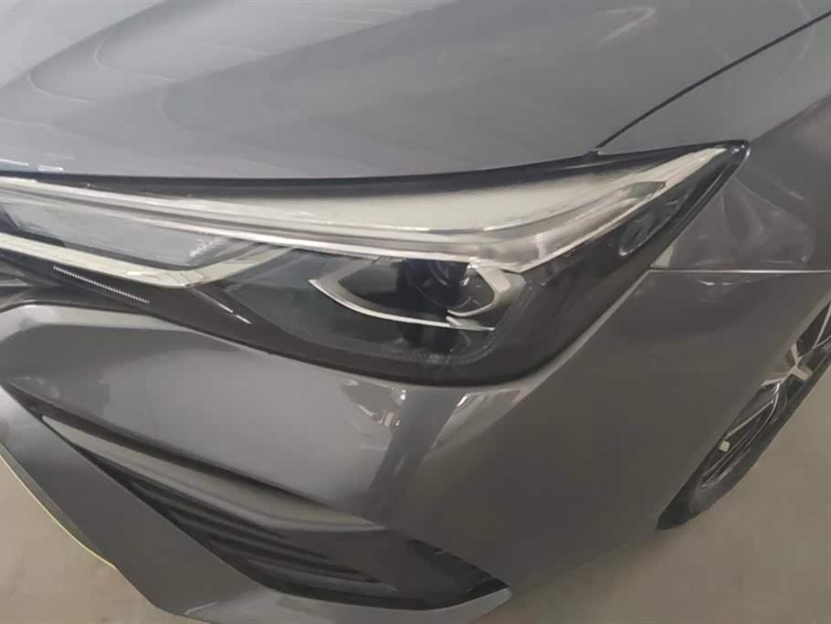 Roewe i5 Roewe i5