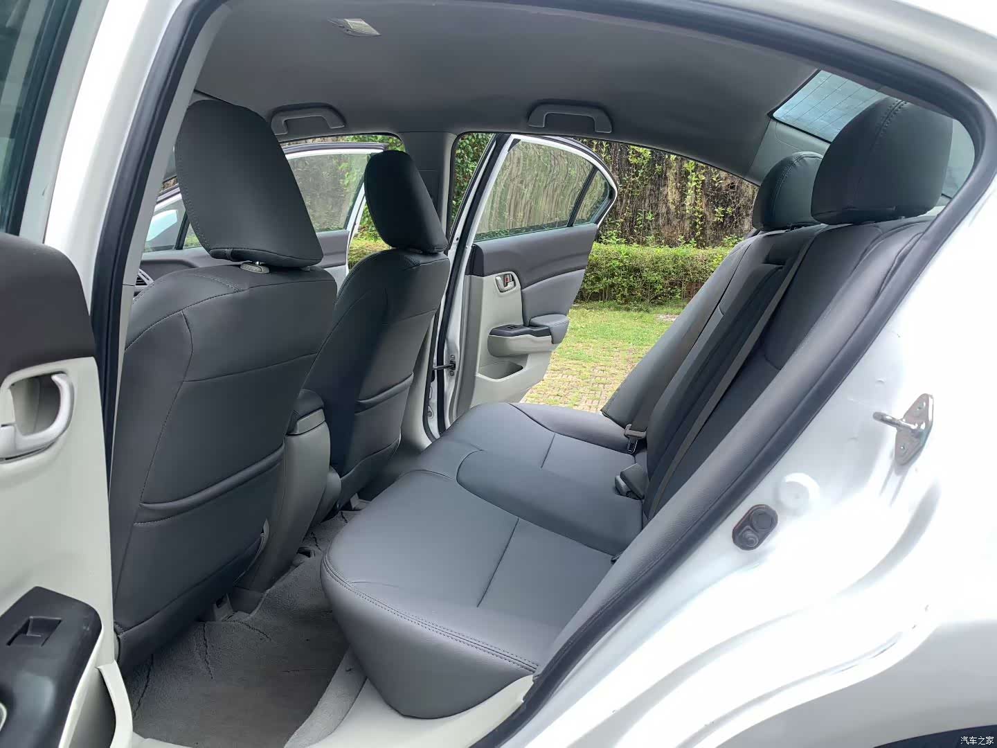 Honda Civic, 2012 4