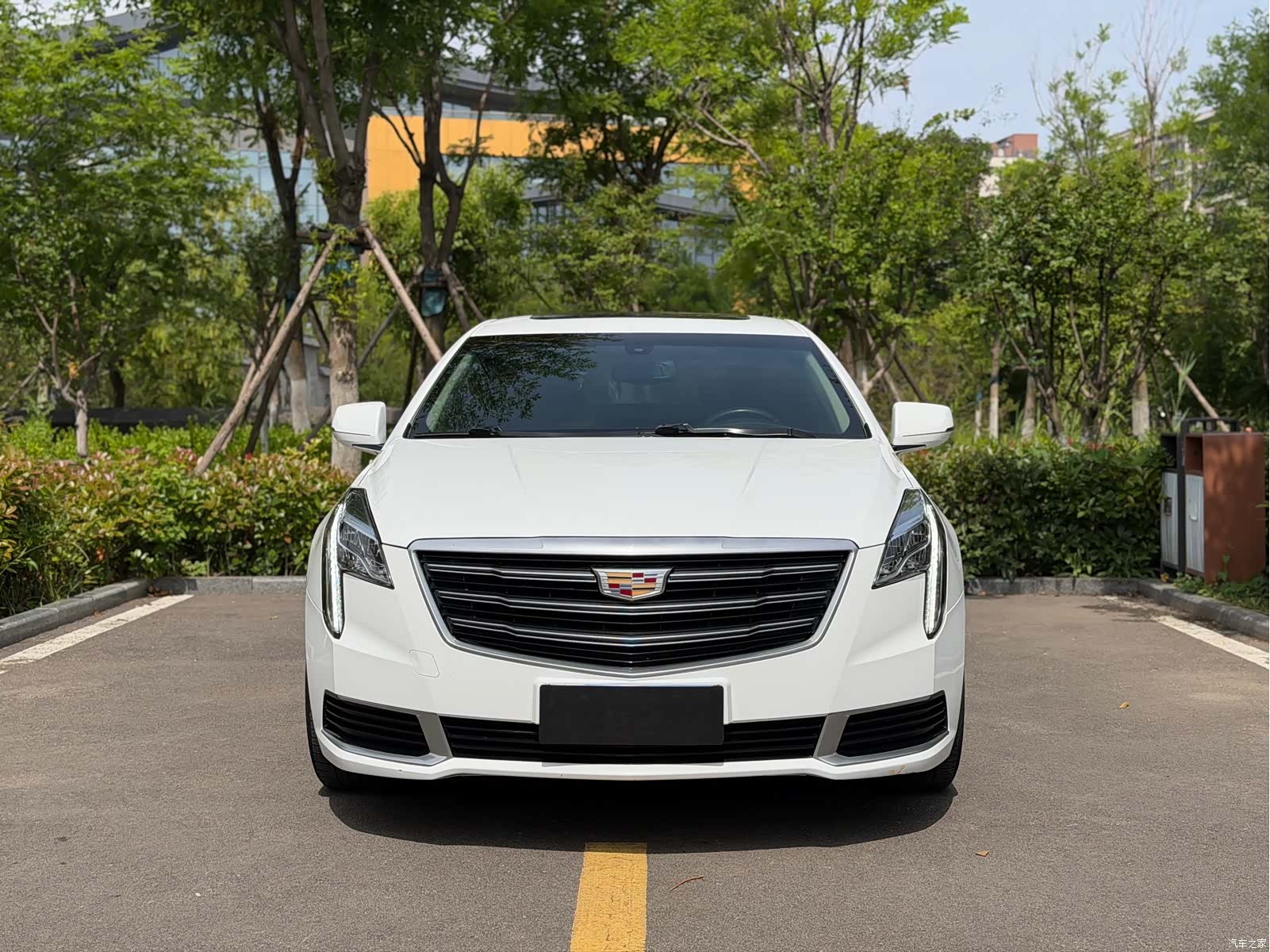 Cadillac XTS, 2018 2