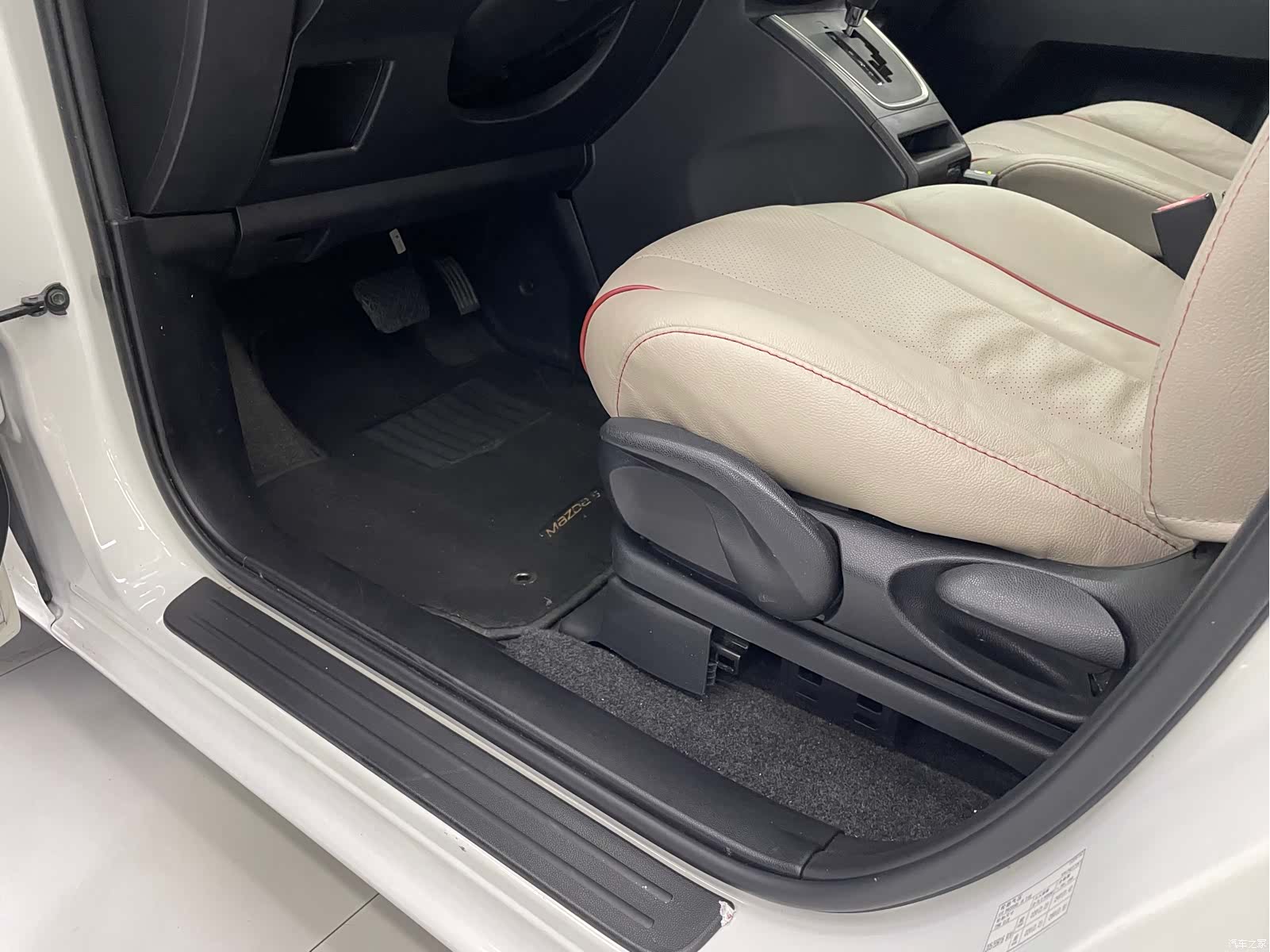 Mazda 5, 2013 31