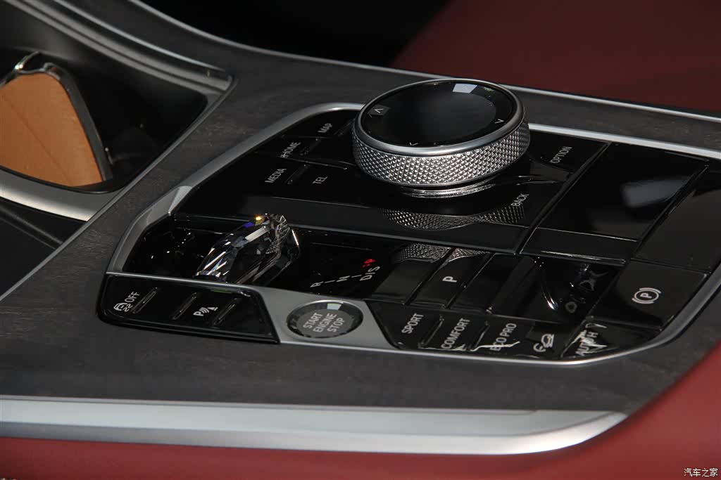 BMW X5, 2025 21
