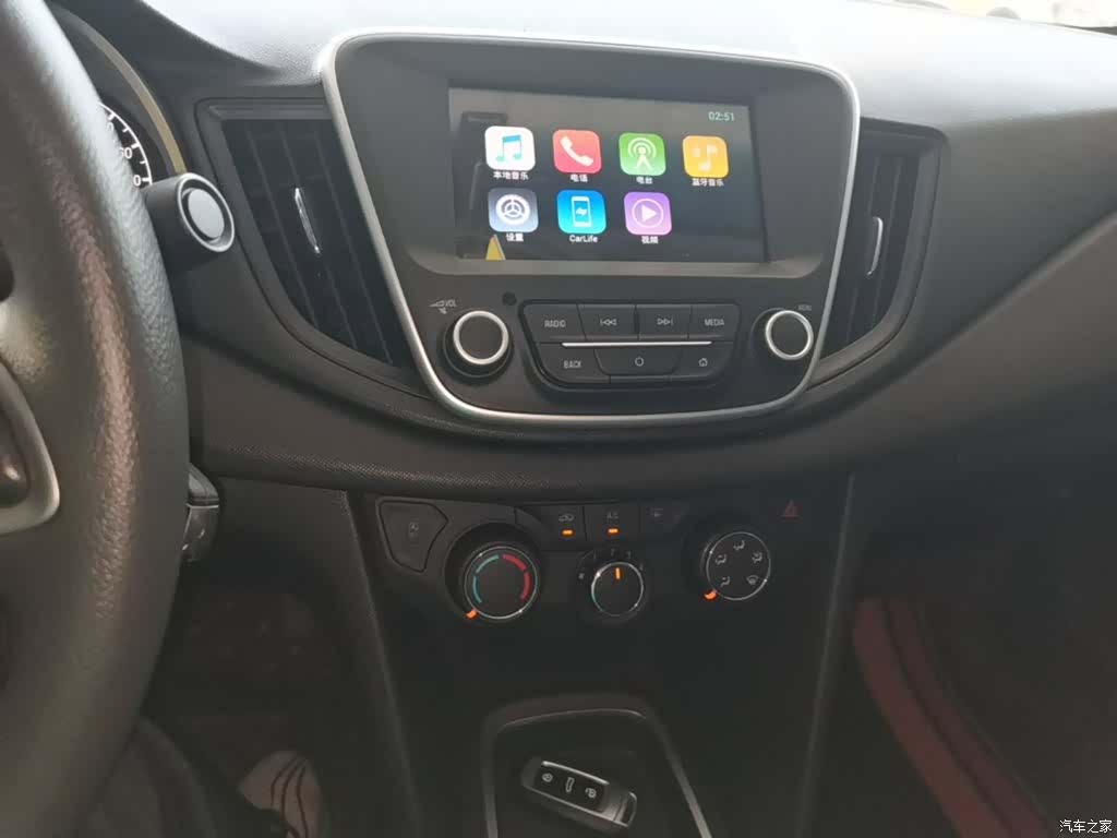 Chevrolet 320, 2018 13