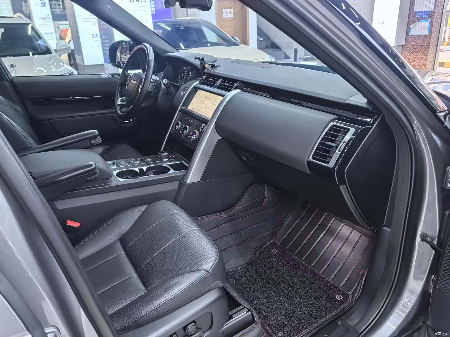Land Rover Discovery, 2020 6