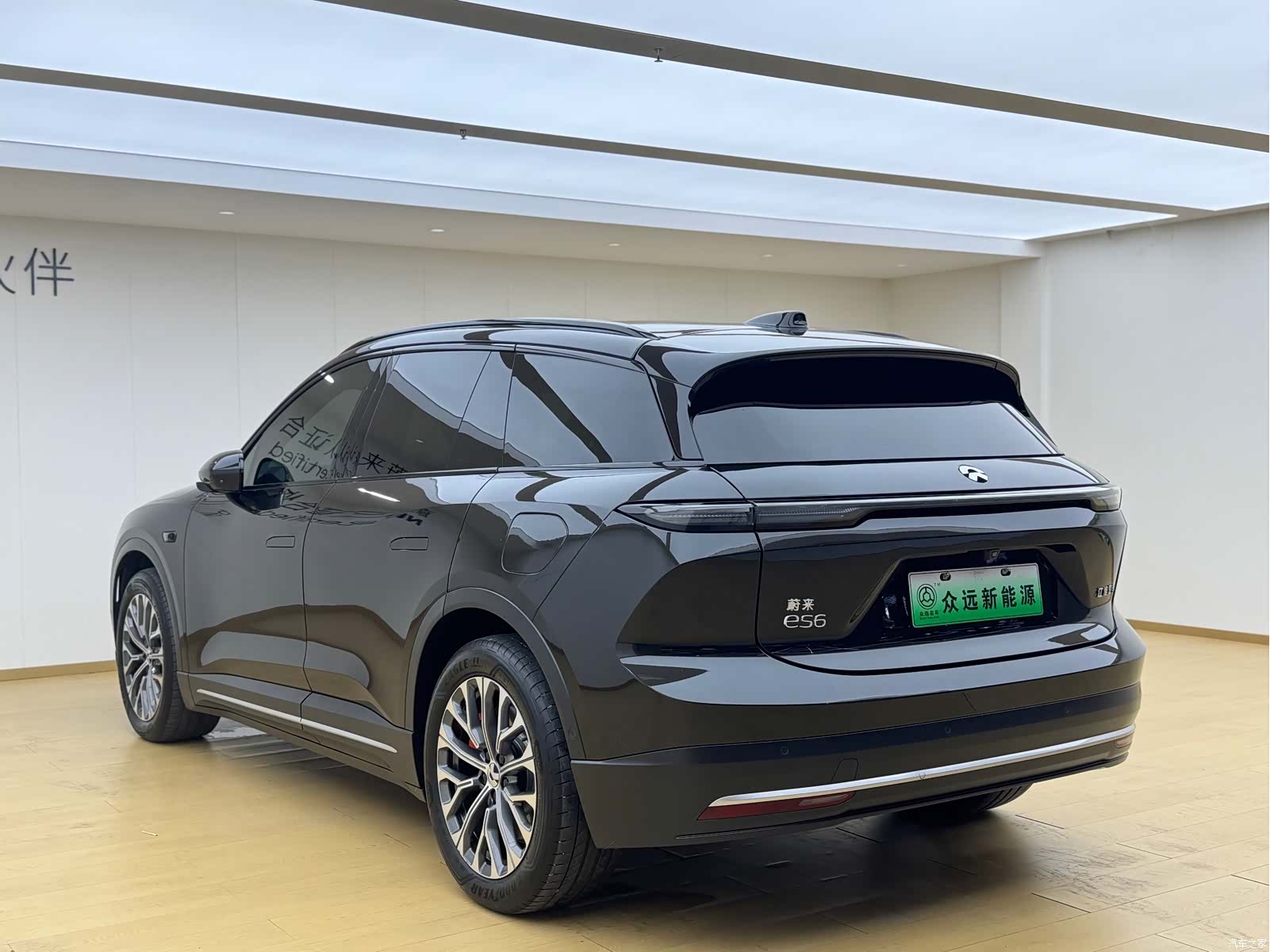 NIO ES6, 2023 7