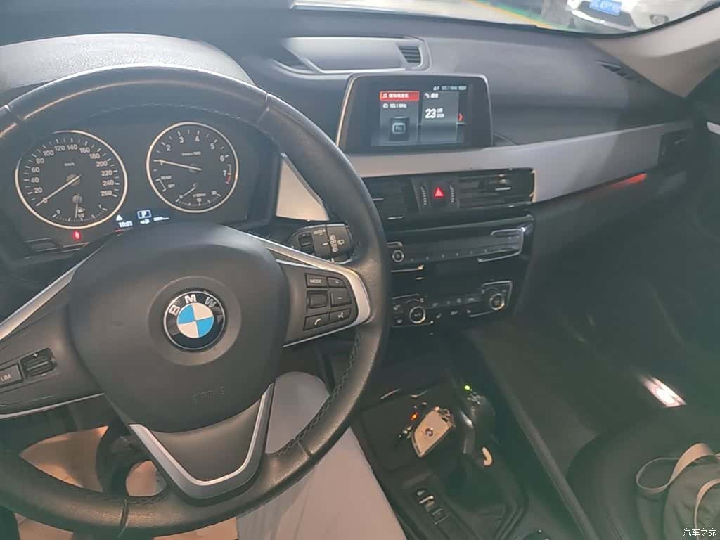 BMW X1, 2018 10
