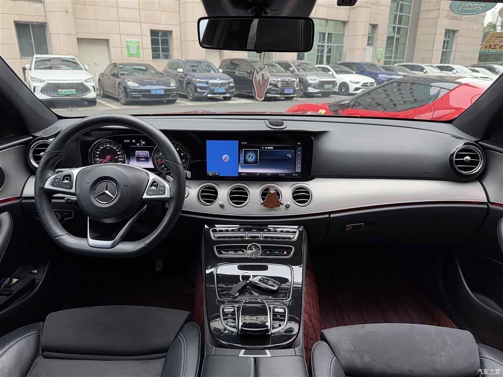 Mercedes-Benz E-Class, 2018 16