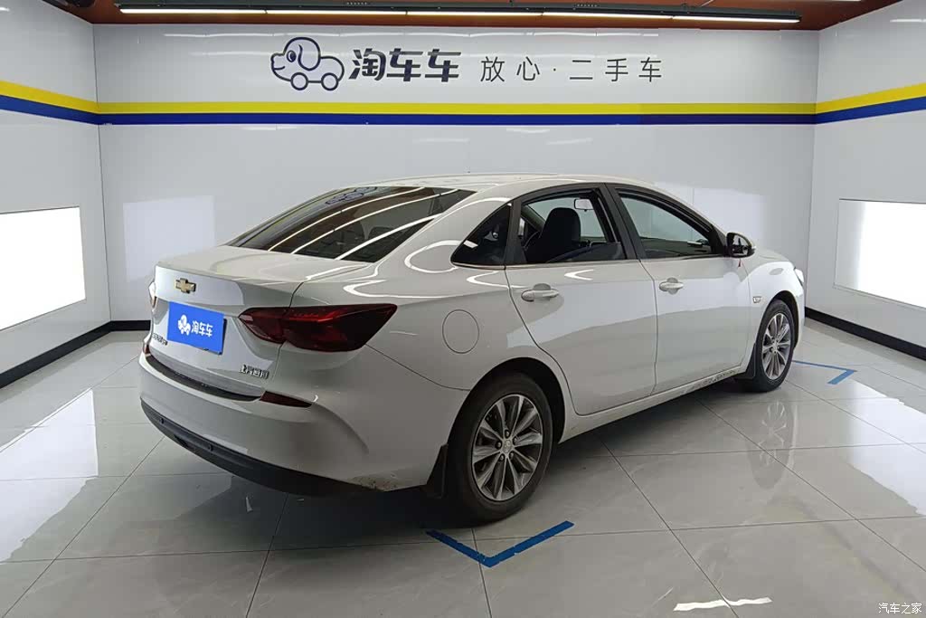 Chevrolet 320, 2022 3