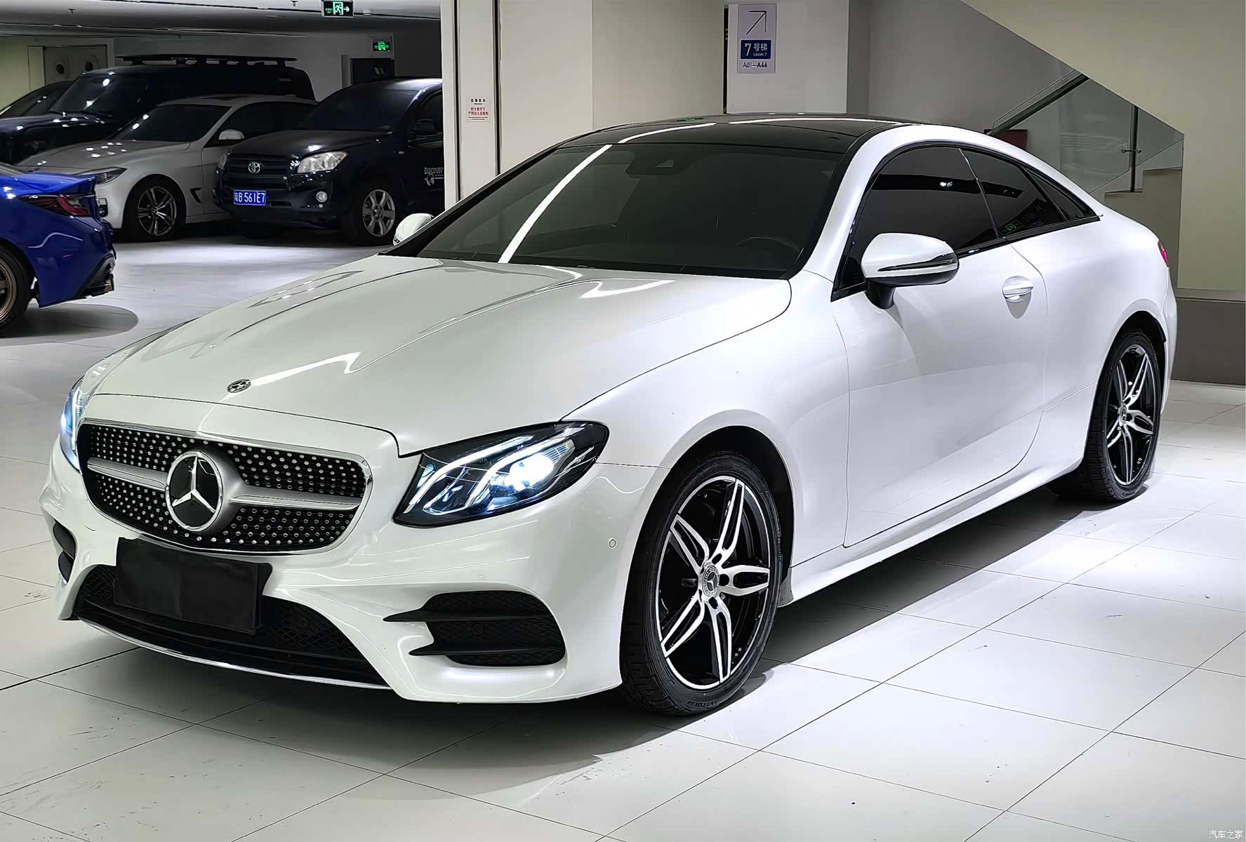 Mercedes-Benz E-Class, 2017 1
