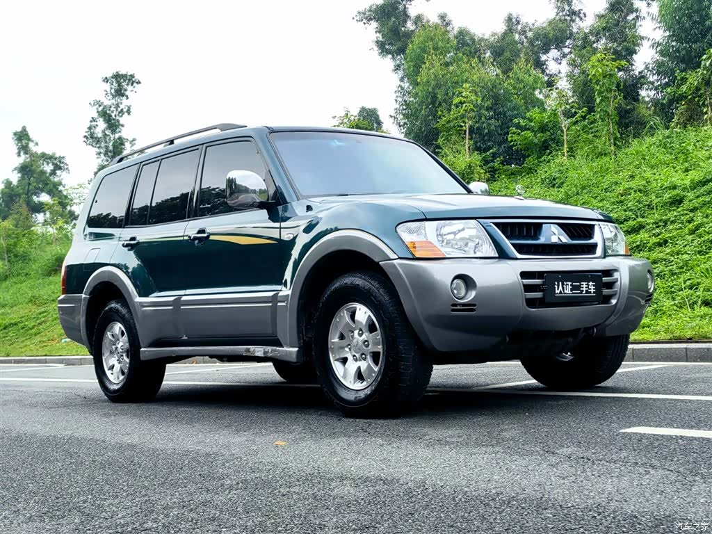 Mitsubishi Pajero, 2004 3