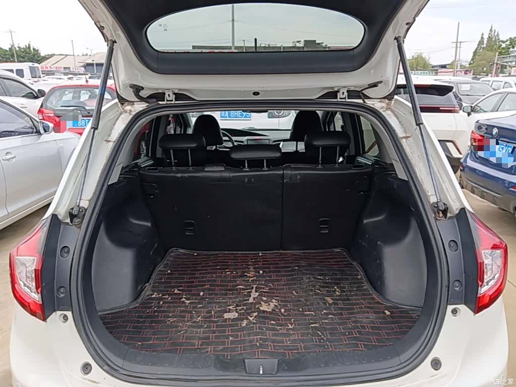 Honda Jade, 2016 19