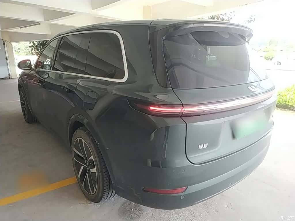 Li Auto L9, 2022 все фото