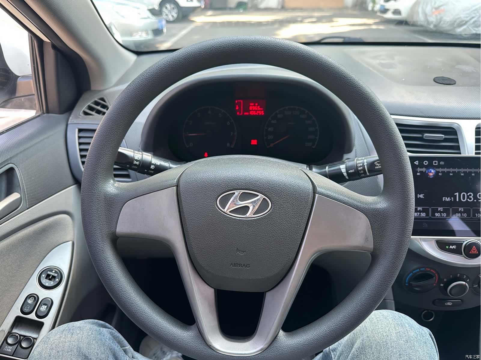Hyundai GLS, 2016 16