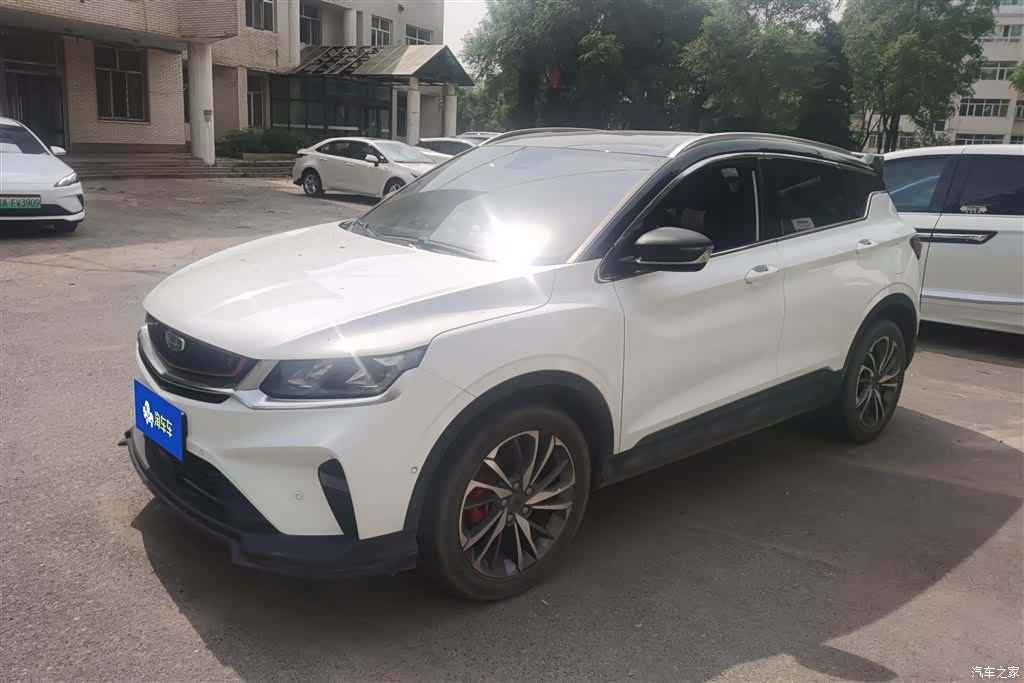 Geely Coolray, 2020 1