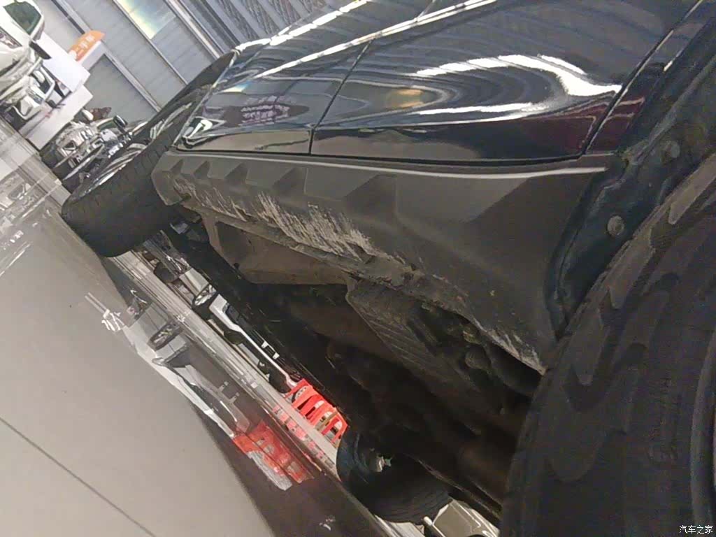 Geely X6, 2022 22