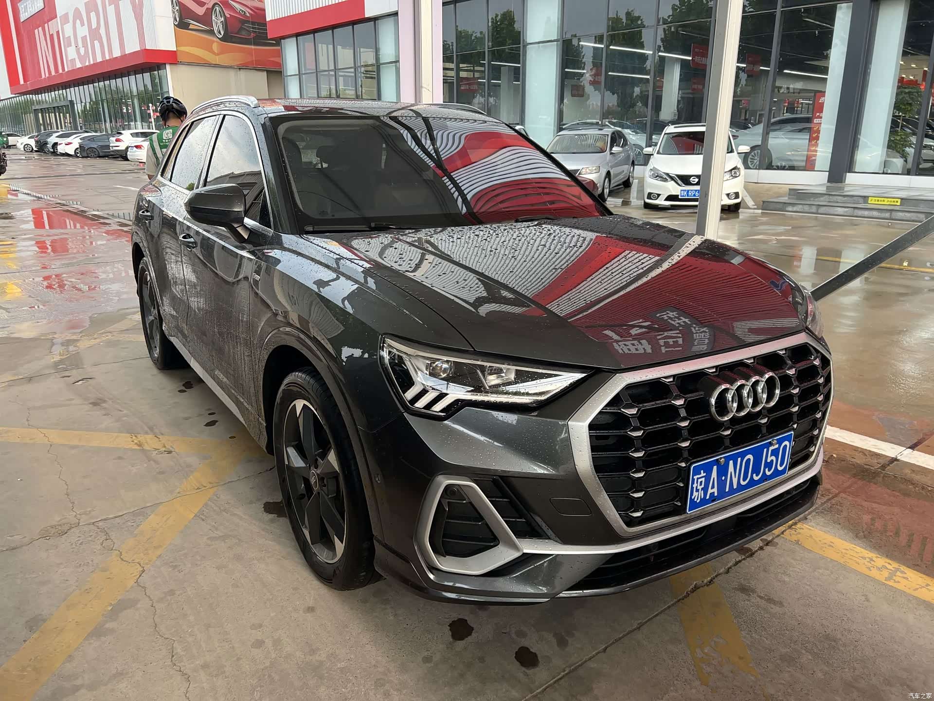 Audi Q3, 2022 3