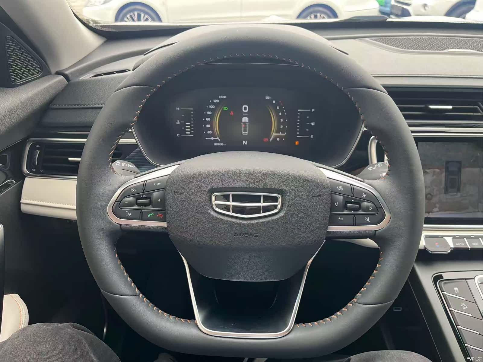 Geely Boyue, 2022 18