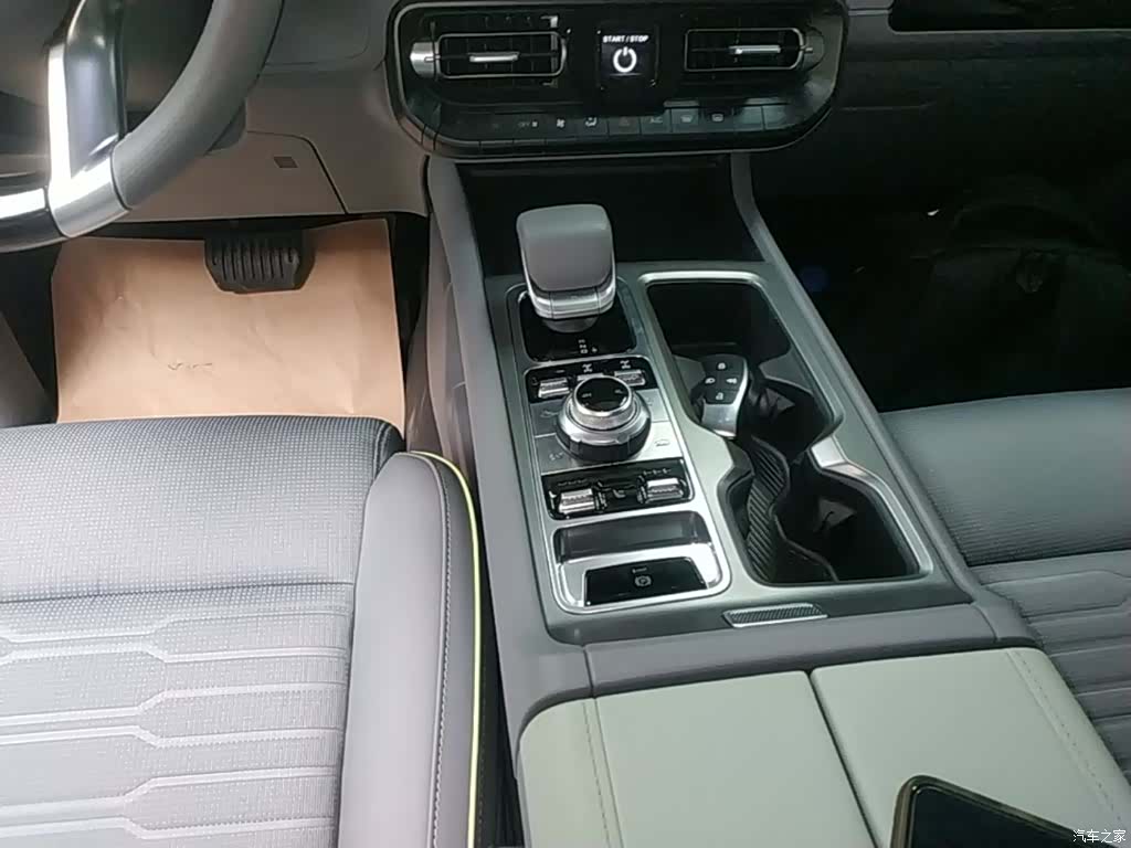 BAIC BJ40, 2025 14
