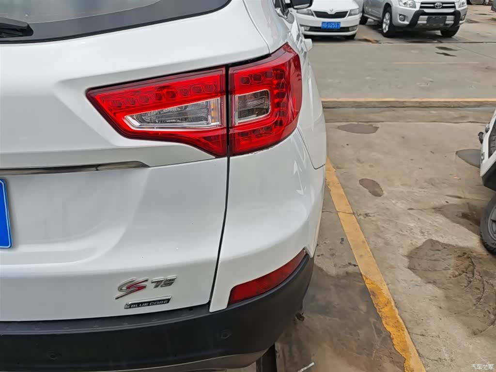 Changan CS75, 2016 8