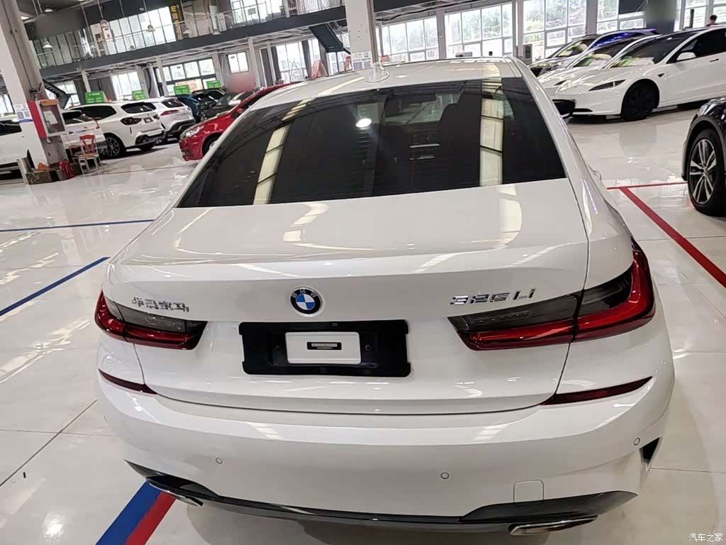BMW 3 Series, 2022 6