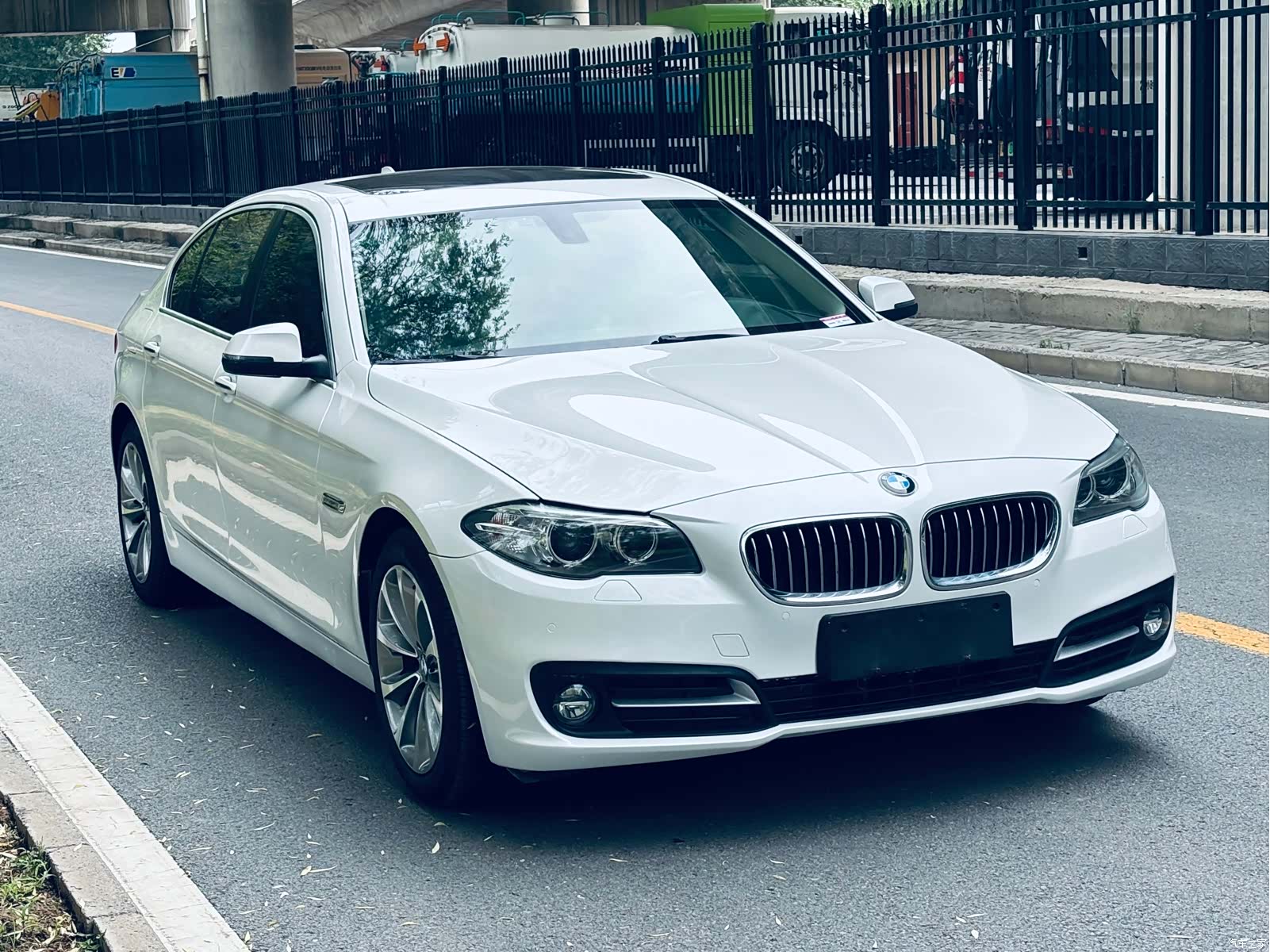BMW 5 Series, 2017 3